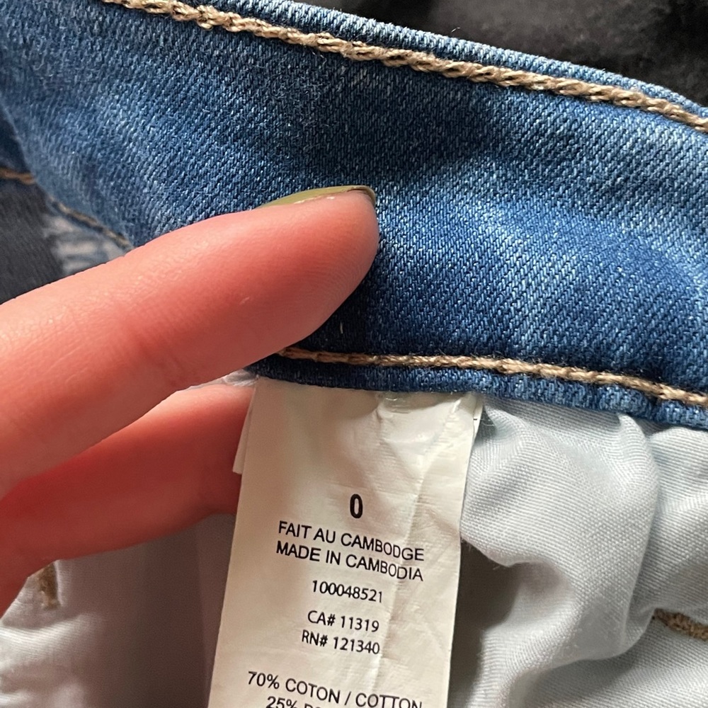 Garage Jeans! - Picture 4 of 5